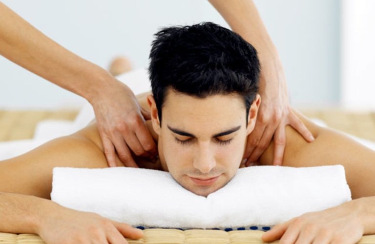 Male Body Massage in Ahmedabad