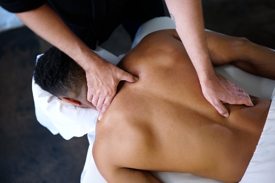 https://www.royalmalemassage.com/wp-content/uploads/2022/09/Male-To-Male-Body-Massage-In-Delhi.jpg